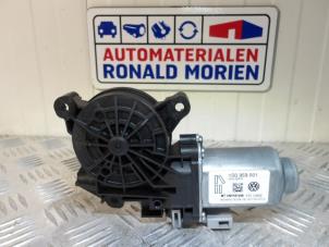 Used Door window motor Volkswagen Up! (121) 1.0 12V 60 Price € 25,00 Margin scheme offered by Automaterialen Ronald Morien B.V.