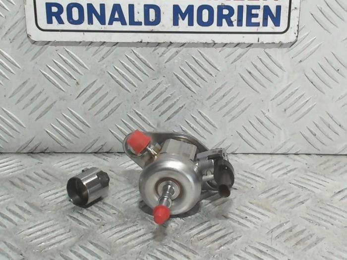 Mechanical fuel pump Peugeot 508 SW 1.6 16V PureTech 180 0261520530 5G06 BOSCH