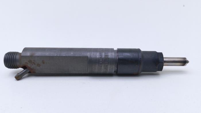 Neuf Injecteurs Volkswagen Golf IV Variant 4Motion (1J5) 1.9 TDI 90 Prix € 45,00 Prix TTC proposé par Automaterialen Ronald Morien B.V.
