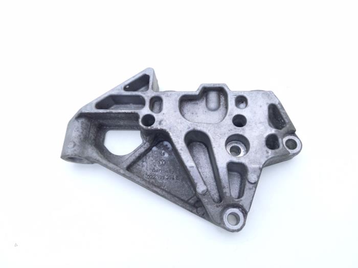 Used Engine mount Audi A3 (8P1) 3.2 24V FSI Quattro Price € 30,00 Margin scheme offered by Automaterialen Ronald Morien B.V.