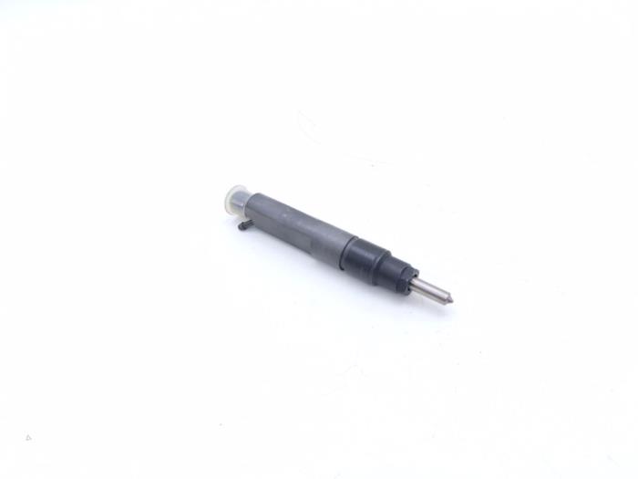Neuf Injecteurs Volkswagen Polo IV (9N1/2/3) 1.9 SDI Prix € 25,00 Prix TTC proposé par Automaterialen Ronald Morien B.V.
