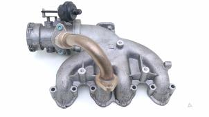 Usagé Tubulure d'admission Volkswagen Transporter T5 1.9 TDi Prix € 48,99 Prix TTC proposé par Automaterialen Ronald Morien B.V.