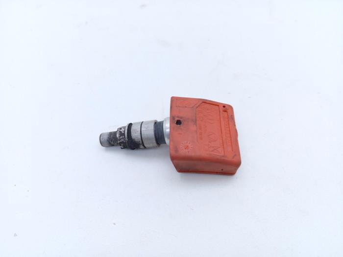 Begagnade Däcktryckssensor Renault Clio II (BB/CB) 1.2 Pris € 15,00 Marginaltabell erbjuds av Automaterialen Ronald Morien B.V.