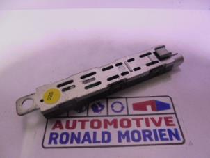 Gebrauchte Antennenverstärker Audi A1 Sportback (8XA/8XF) 1.6 TDI 16V Preis € 14,99 Mit Mehrwertsteuer angeboten von Automaterialen Ronald Morien B.V.