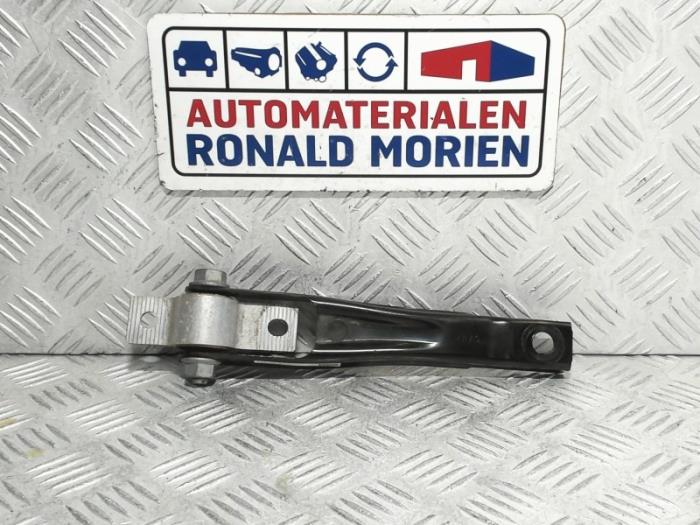 Usagé Support moteur Volkswagen Golf VII (AUA) e-Golf Prix € 19,00 Règlement à la marge proposé par Automaterialen Ronald Morien B.V.