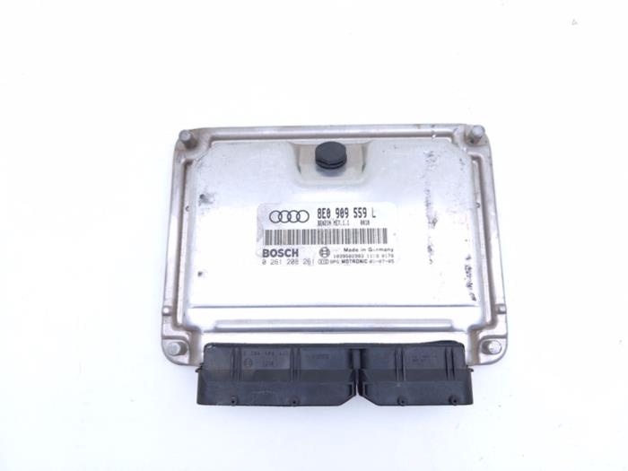 Used Engine management computer Audi A4 (B6) 3.0 V6 30V Quattro Price € 75,00 Margin scheme offered by Automaterialen Ronald Morien B.V.