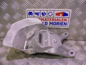 Used Engine mount Audi A5 Cabrio (F57/F5E) 2.0 TDI 16V Price € 30,00 Inclusive VAT offered by Automaterialen Ronald Morien B.V.