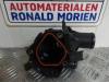 Thermostat housing from a Renault Master IV (FV) 2.3 dCi 170 16V RWD 2021