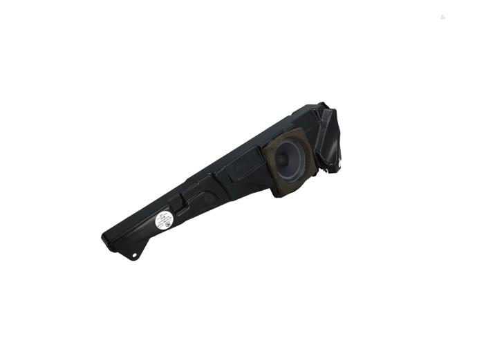 Używane Glosnik BMW 5 serie Touring (E39) 525d 24V Cena € 20,00 Procedura marży oferowane przez Automaterialen Ronald Morien B.V.