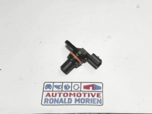 New Camshaft sensor Renault Master IV (JV) 2.3 Energy dCi 180 Twin Turbo 16V FWD Price € 19,00 Inclusive VAT offered by Automaterialen Ronald Morien B.V.