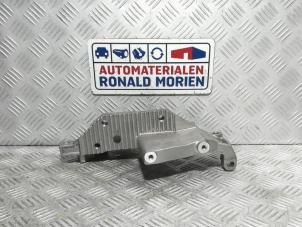 New Engine mount Renault Master IV (JV) 2.3 Energy dCi 180 Twin Turbo 16V FWD Price € 40,00 Inclusive VAT offered by Automaterialen Ronald Morien B.V.