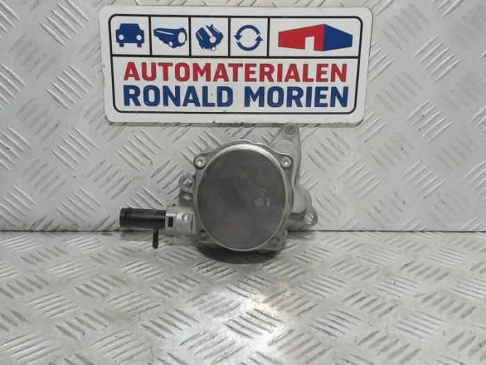 Pompa prózniowa wspomagania hamulców z Renault Master IV (MA/MB/MC/MD/MH/MF/MG/MH) 2.3 dCi 150 16V 2017