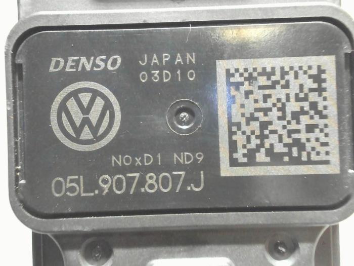 Capteur NOx d'un Volkswagen Golf VIII (CD1) 2.0 TDI BlueMotion 16V 2021