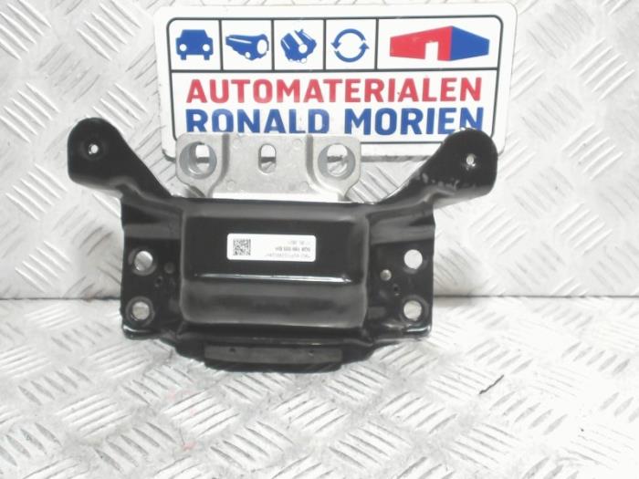 Engine mount Volkswagen Golf VIII (CD1), 2019 2.0 TDI SCR, Hatchback, Diesel, 1.968cc, 85kW (116pk), FWD, DTRD, 2020-09 (New)