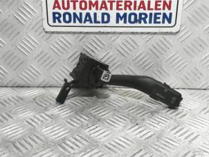 Usados Interruptor de limpiaparabrisas Volkswagen Golf V (1K1) 1.4 GT 16V Precio € 15,00 Norma de margen ofrecido por Automaterialen Ronald Morien B.V.