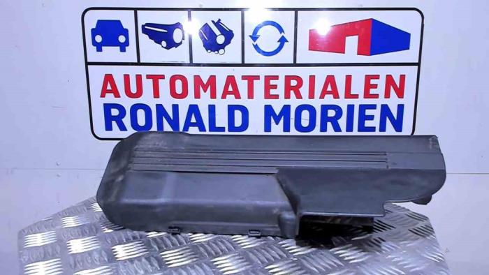 Used Engine cover BMW 3 serie (E92) M3 4.0 V8 32V Price € 25,00 Margin scheme offered by Automaterialen Ronald Morien B.V.