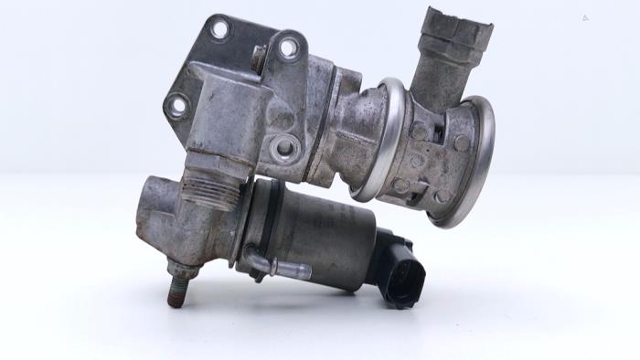 Gebrauchte AGR Ventil Volkswagen Golf IV (1J1) 1.6 Preis € 20,00 Margenregelung angeboten von Automaterialen Ronald Morien B.V.