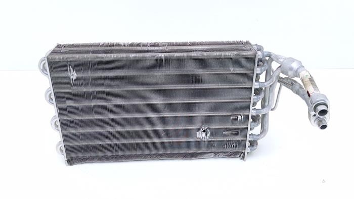 Begagnade AC-radiator Volkswagen LT II 2.8 TDI Pris € 49,00 Marginaltabell erbjuds av Automaterialen Ronald Morien B.V.