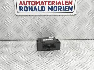 Used Gateway module Opel Astra K Sports Tourer 1.4 Turbo 16V Price € 19,00 Margin scheme offered by Automaterialen Ronald Morien B.V.