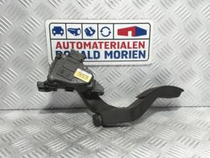 Used Throttle pedal position sensor Volkswagen Passat Price € 9,99 Margin scheme offered by Automaterialen Ronald Morien B.V.