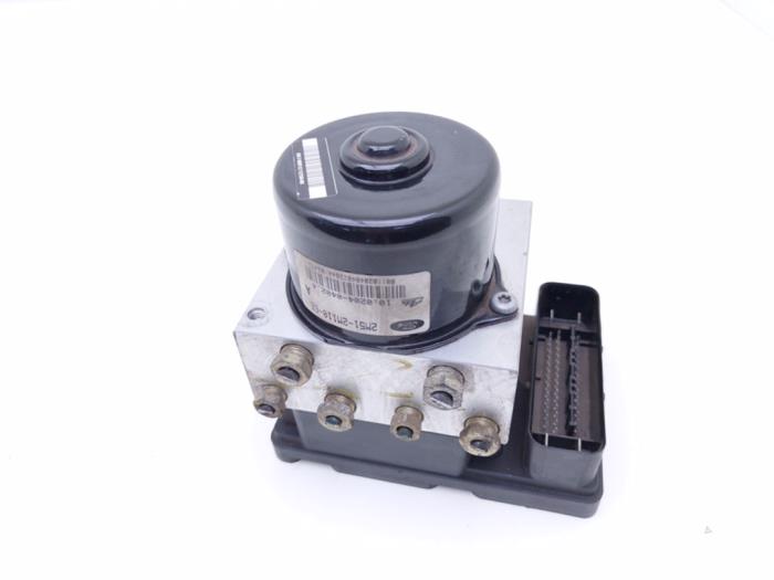 Begagnade ABS-pump Ford Mondeo III Wagon Pris € 49,00 Marginaltabell erbjuds av Automaterialen Ronald Morien B.V.