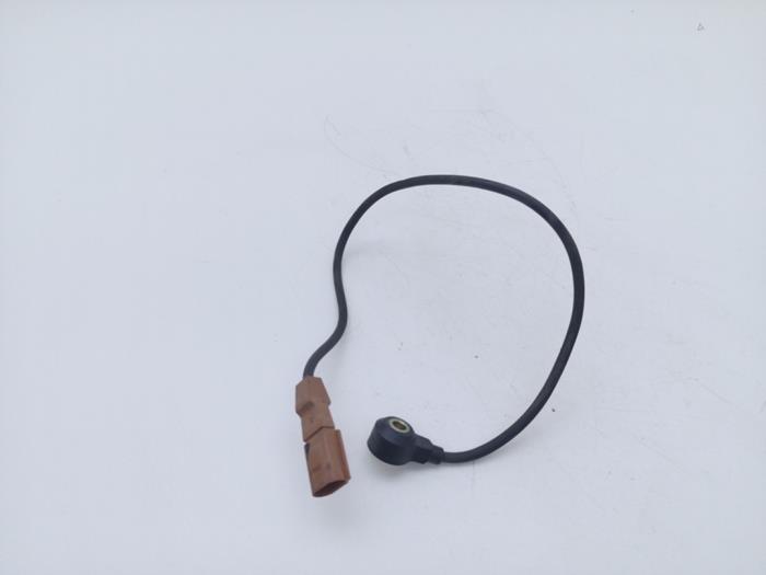 Gebrauchte Klopfsensor Audi A4 Quattro (B5) Preis € 20,00 Margenregelung angeboten von Automaterialen Ronald Morien B.V.
