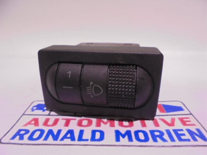 Height control switch Volkswagen Corrado 2.0 - 535941333A