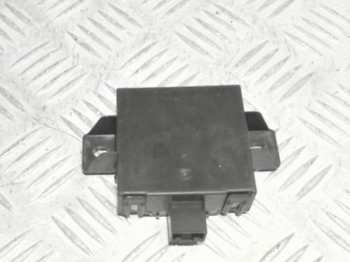 Used Computer, miscellaneous Volkswagen Golf Price € 20,00 Margin scheme offered by Automaterialen Ronald Morien B.V.