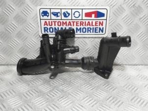 Used Thermostat housing Volkswagen Transporter/Caravelle T6 2.0 TDI 204 Price € 34,99 Inclusive VAT offered by Automaterialen Ronald Morien B.V.