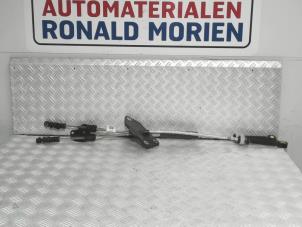 Used Gear lever Volkswagen Transporter/Caravelle T6 2.0 TDI 150 Price € 65,00 Inclusive VAT offered by Automaterialen Ronald Morien B.V.