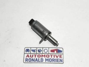 Used Camshaft adjuster Audi A6 (C8) 2.0 16V 55 TFSI E Mild hybrid Quattro Price € 20,00 Inclusive VAT offered by Automaterialen Ronald Morien B.V.