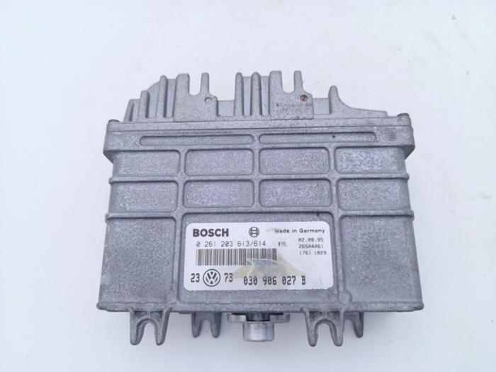 Used Engine management computer Volkswagen Golf III (1H1) 1.4 Custom,CL Price € 30,00 Margin scheme offered by Automaterialen Ronald Morien B.V.