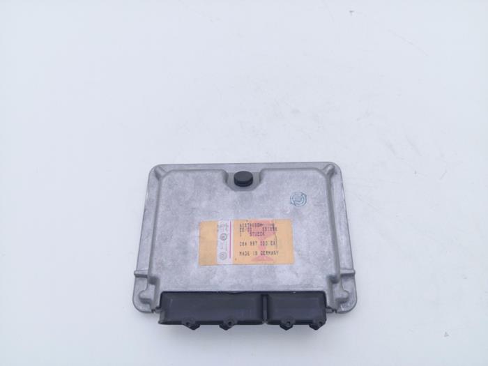 Used Engine management computer Volkswagen Golf IV (1J1) 2.0 Price € 50,00 Margin scheme offered by Automaterialen Ronald Morien B.V.