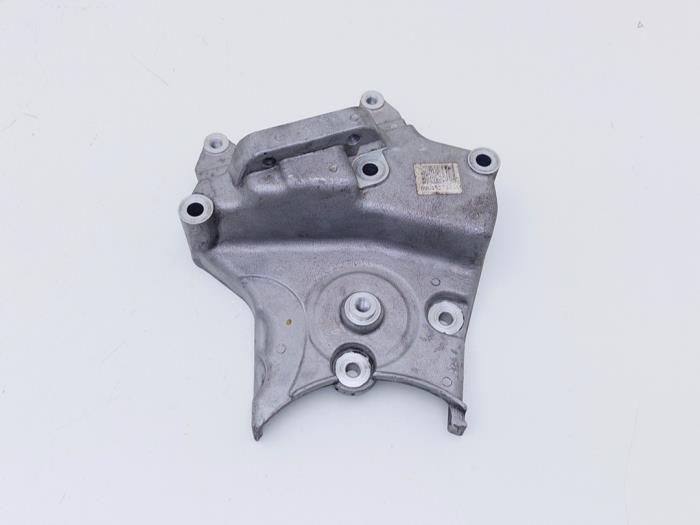Usagé Couvercle de distribution Opel Zafira (M75) 1.9 CDTI Prix € 25,00 Règlement à la marge proposé par Automaterialen Ronald Morien B.V.