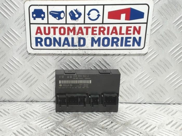 Used Body control computer Volkswagen Golf V (1K1) 2.0 TFSI GTI 16V Price € 45,00 Margin scheme offered by Automaterialen Ronald Morien B.V.