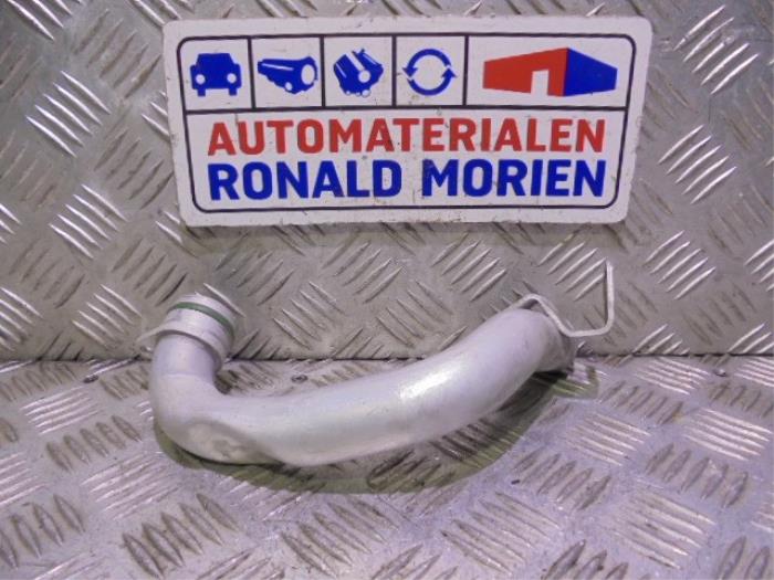 Gebrauchte Wasserrohr Volkswagen Touareg (7PA/PH) 3.0 TDI V6 24V BlueMotion Technology DPF Preis € 25,00 Mit Mehrwertsteuer angeboten von Automaterialen Ronald Morien B.V.