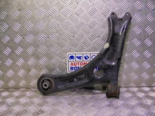 Usados Brazo portante izquierda delante Volkswagen Caddy IV 1.6 TDI 16V Precio € 50,00 IVA incluido ofrecido por Automaterialen Ronald Morien B.V.