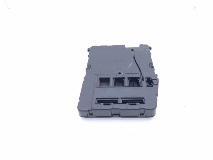 Gebrauchte Steuergerät Body Control Renault Scénic II (JM) 1.9 dCi 130 Preis € 89,00 Margenregelung angeboten von Automaterialen Ronald Morien B.V.