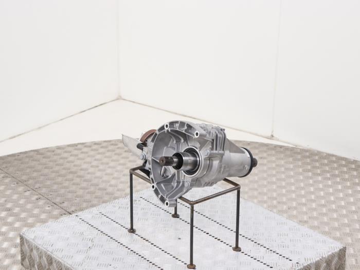 Begagnade Främre differential Volkswagen Transporter/Caravelle T6 2.0 TDI 204 4Motion Pris € 1.512,50 Inklusive moms erbjuds av Automaterialen Ronald Morien B.V.