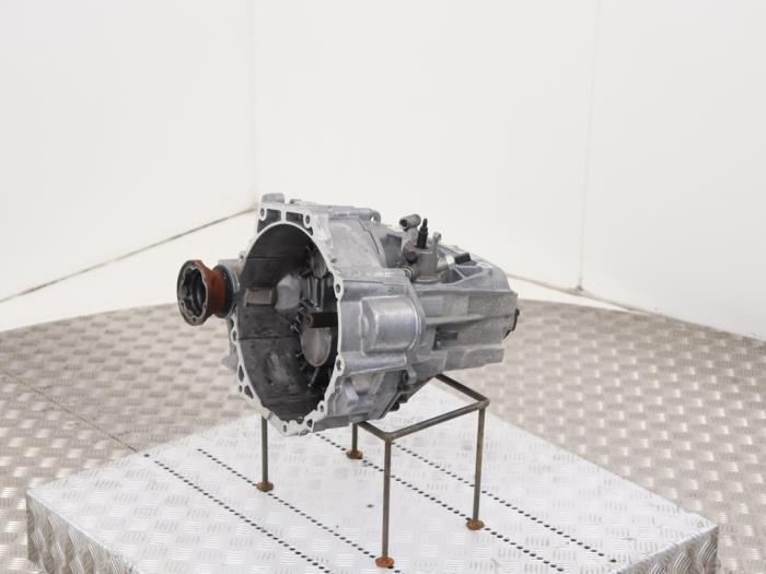 Used Gearbox Volkswagen Golf VIII (CD1) 1.5 TSI 16V Price € 1.350,00 Margin scheme offered by Automaterialen Ronald Morien B.V.