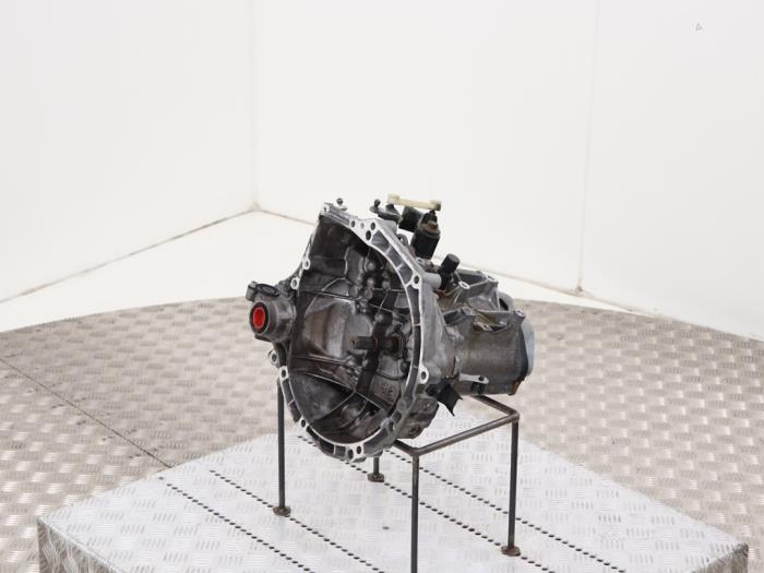 Gebrauchte Getriebe Peugeot 208 I (CA/CC/CK/CL) 1.2 Vti 12V PureTech 82 Preis € 450,00 Margenregelung angeboten von Automaterialen Ronald Morien B.V.