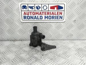 Used Additional water pump Volkswagen Transporter Price € 39,00 Inclusive VAT offered by Automaterialen Ronald Morien B.V.