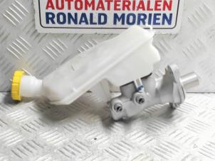 Używane Glówny cylinder hamulcowy Peugeot 208 I (CA/CC/CK/CL) 1.2 12V e-THP PureTech 110 Cena € 25,00 Procedura marży oferowane przez Automaterialen Ronald Morien B.V.