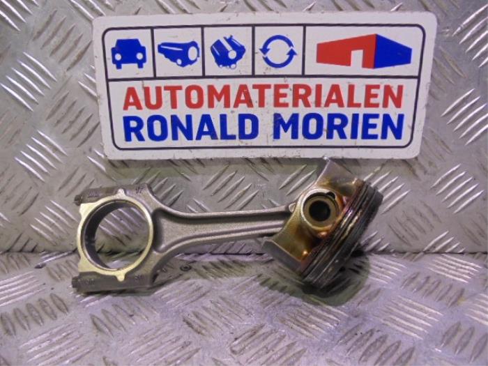 Usados Pistón Audi A7 Sportback (4KA) 2.0 16V 45 TFSI Mild hybrid Quattro Precio € 125,00 Norma de margen ofrecido por Automaterialen Ronald Morien B.V.