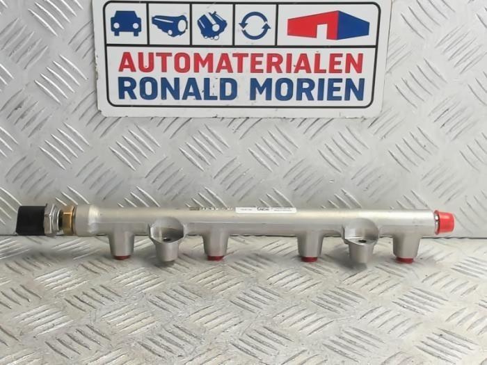 Gebrauchte Kraftstoffverteiler Volkswagen T-Roc I 1.5 TSI Evo BMT 16V Preis € 64,98 Mit Mehrwertsteuer angeboten von Automaterialen Ronald Morien B.V.