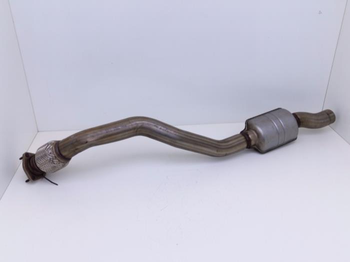 Gebrauchte Auspuff Mitteldämpfer Audi RS 5 (8F7) 4.2 V8 32V Preis € 151,25 Mit Mehrwertsteuer angeboten von Automaterialen Ronald Morien B.V.