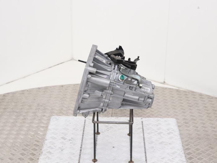 Gearbox from a Renault Grand Scénic IV (RFAR) 1.2 TCE 130 16V 2017