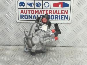 Gebrauchte Kraftstoffpumpe Mechanisch Volkswagen Golf VII Variant (AUVV) 2.0 GTD 16V Preis € 235,95 Mit Mehrwertsteuer angeboten von Automaterialen Ronald Morien B.V.