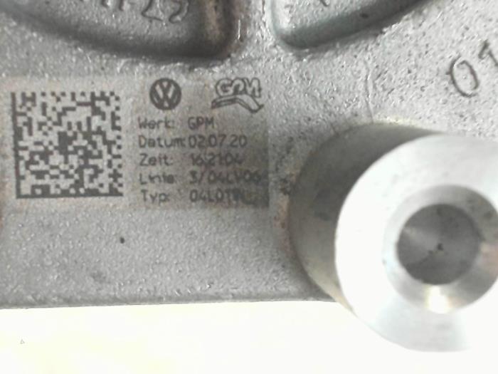 Wasserpumpe van een Volkswagen Golf VII Variant (AUVV) 2.0 GTD 16V 4Motion 2019
