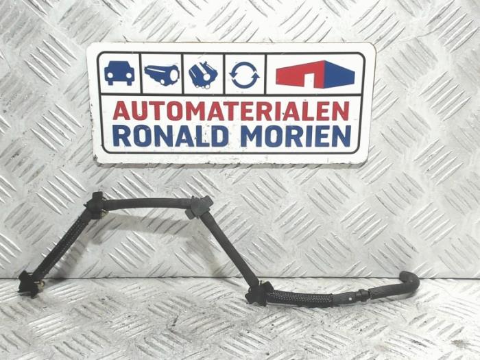 Used Fuel return line Volkswagen Golf VII Variant (AUVV) 2.0 GTD 16V 4Motion Price € 34,99 Inclusive VAT offered by Automaterialen Ronald Morien B.V.